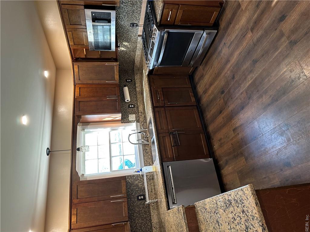 89 Snug Harbor Dr Property Photo 10