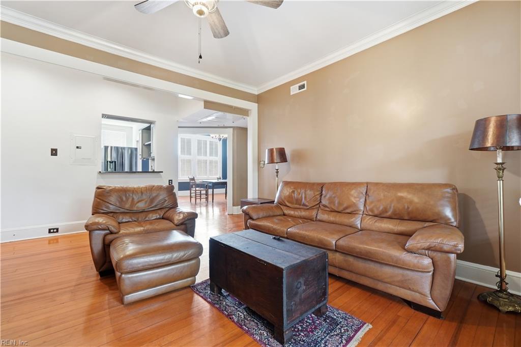 3719 Granby St Property Photo 4