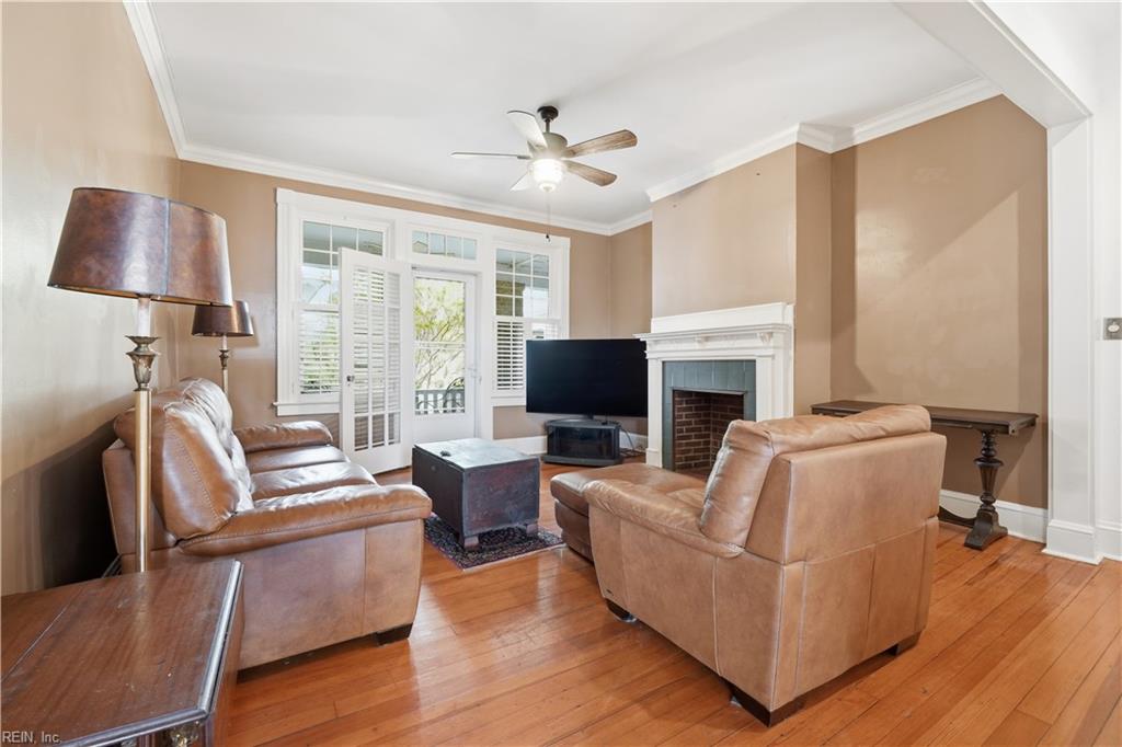 3719 Granby St Property Photo 5