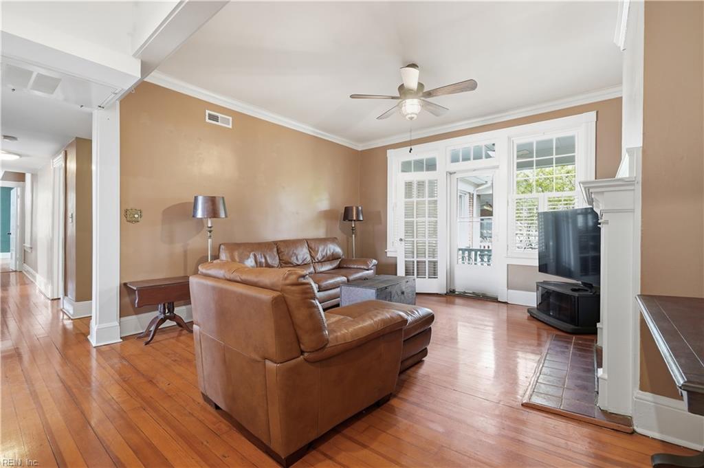 3719 Granby St Property Photo 6