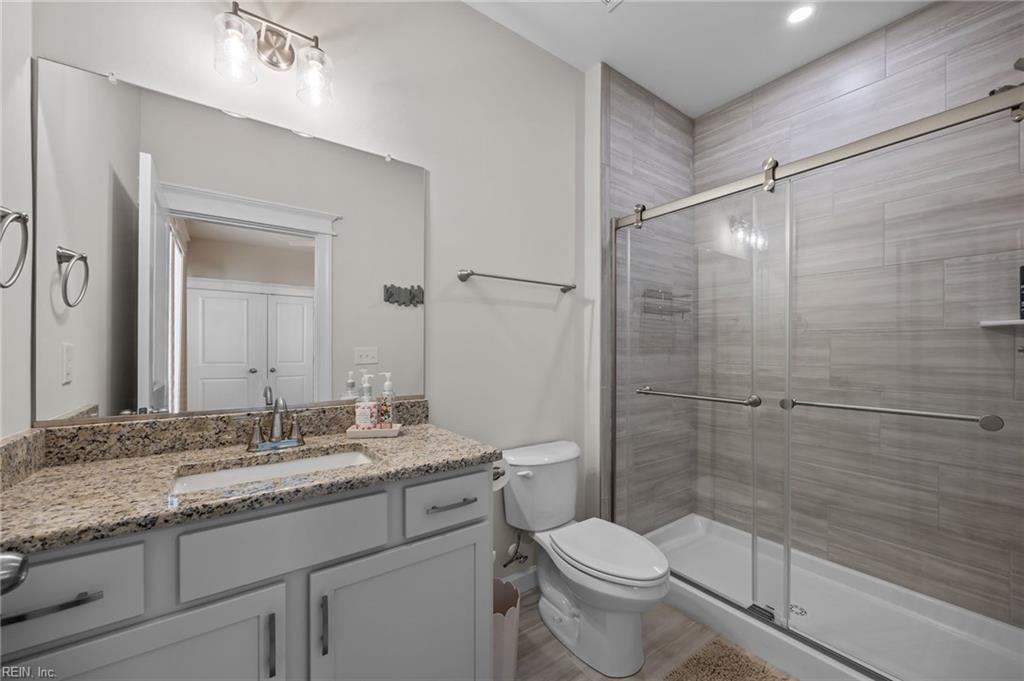 821 Azusa Way Property Photo 5