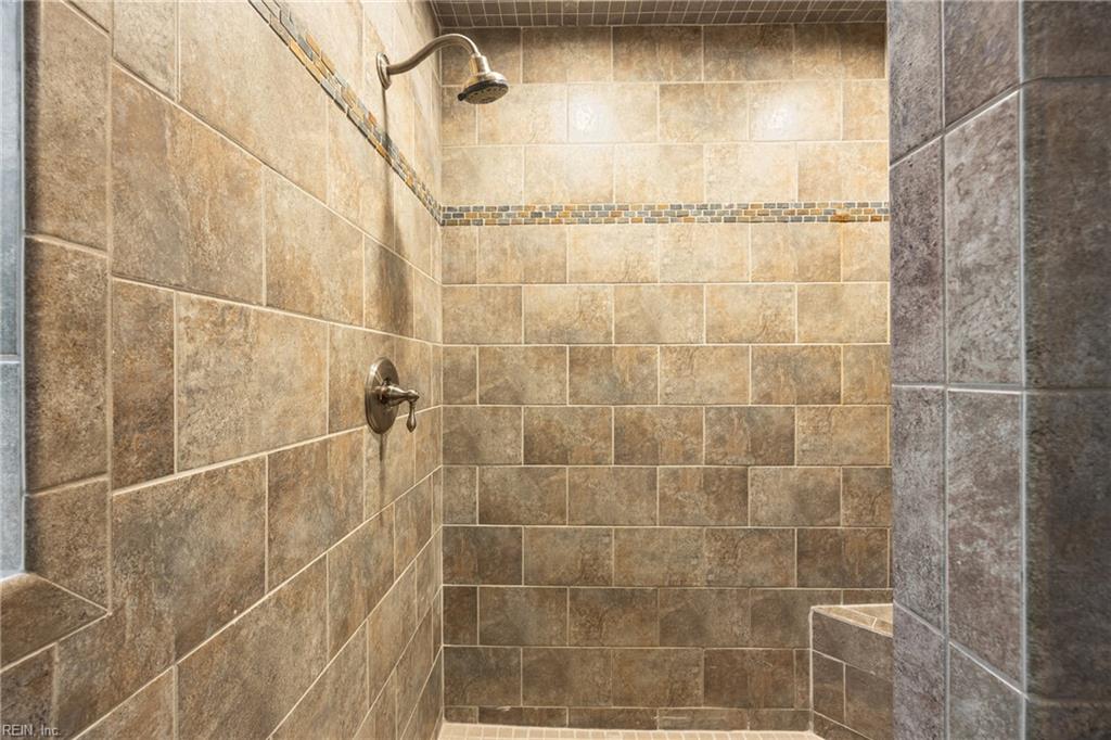 512 Spivey Ln Property Photo 34