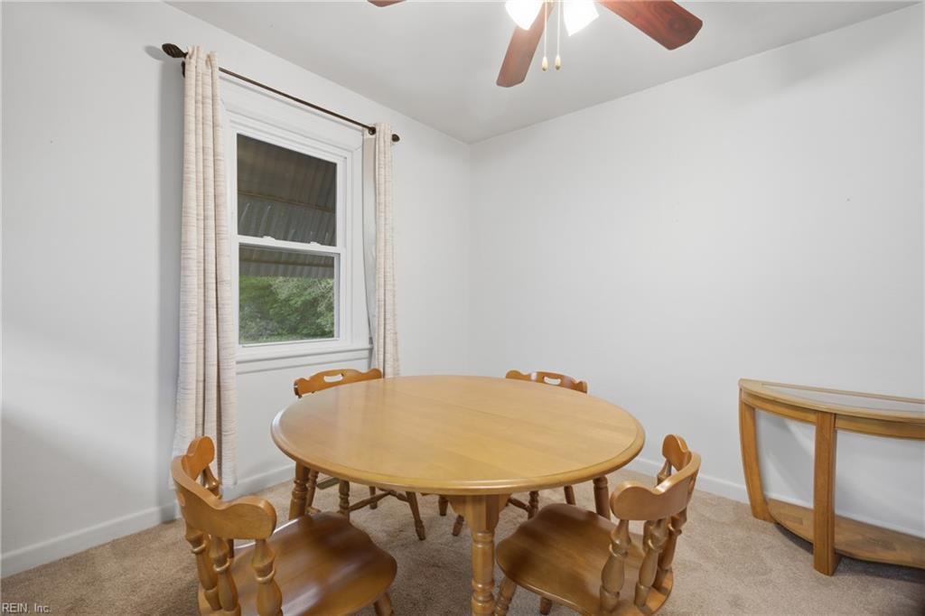 135 Howe St Property Photo 7
