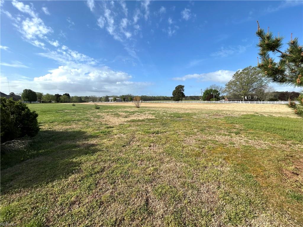 306 Muirfield Property Photo 5