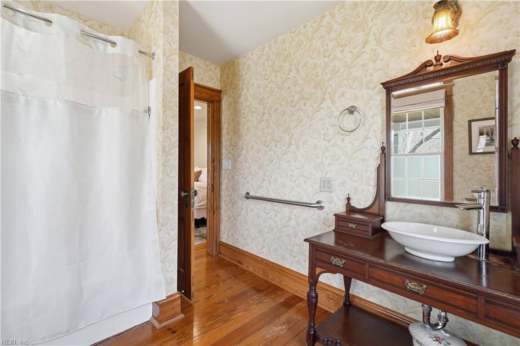 1548 Cherry Grove Rd N Property Photo 22
