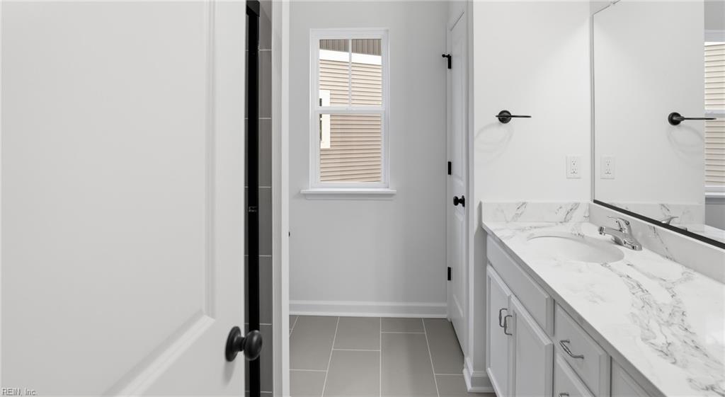 4301 Abercorn Dr Property Photo 41
