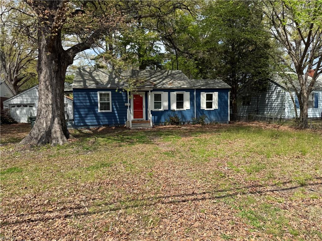 613 Briarfield Rd Property Photo 1