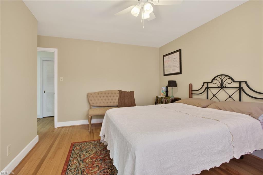 7309 River Rd Property Photo 17
