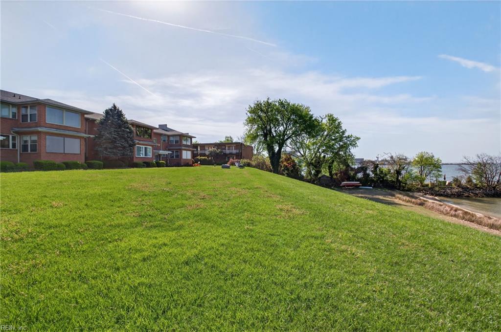 7309 River Rd Property Photo 30