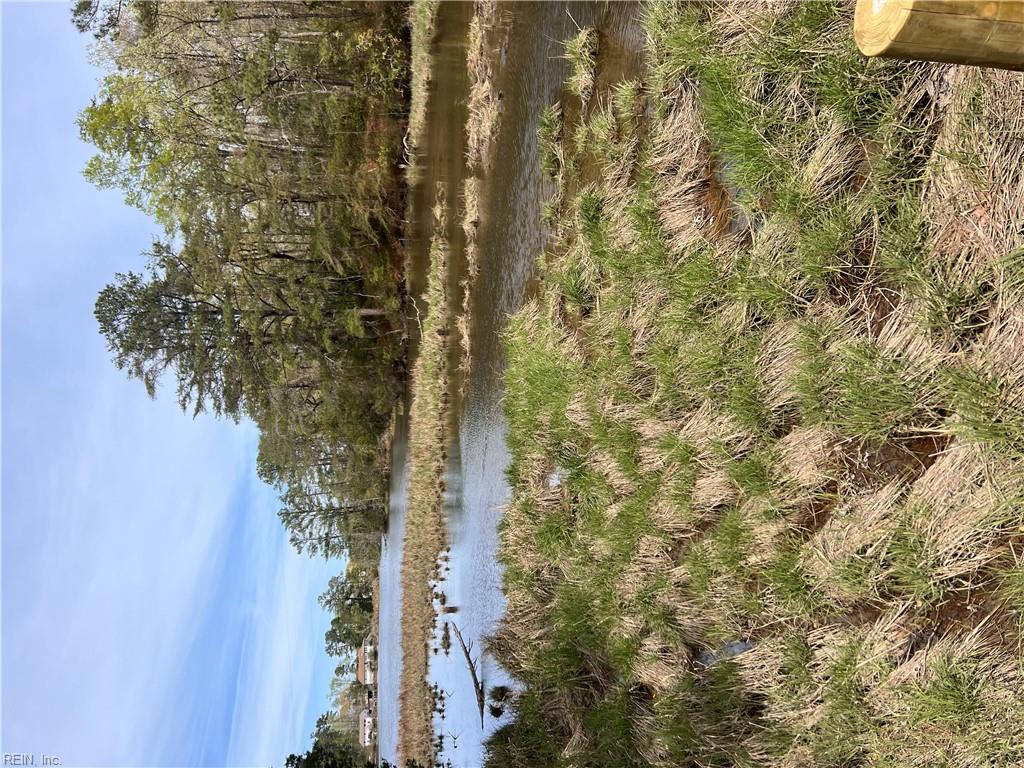 1.1+ac East West Pw Property Photo 9