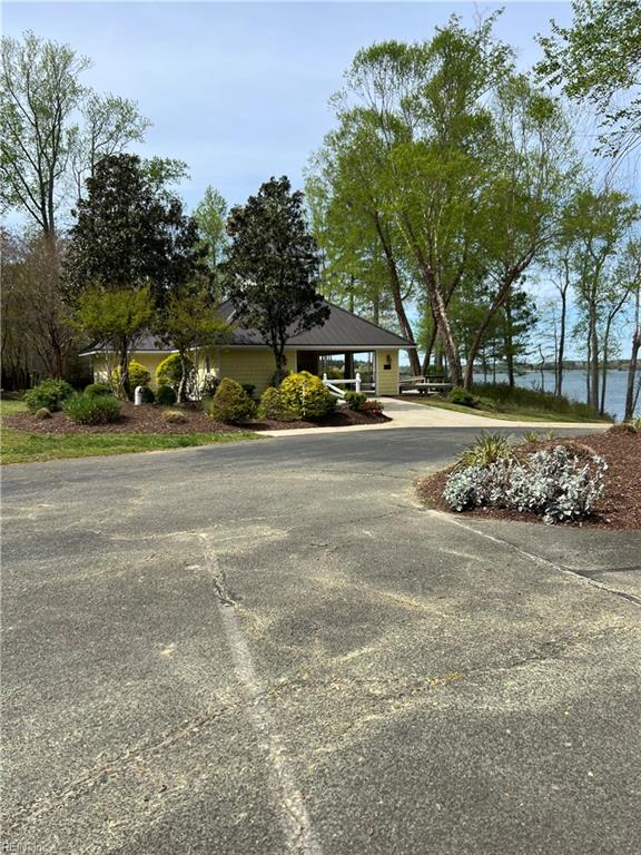 1.1+ac East West Pw Property Photo 16