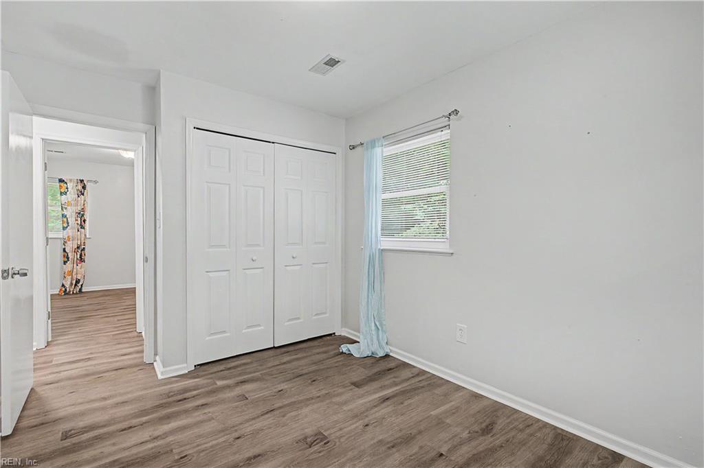 764 Lovers Ln Property Photo 18