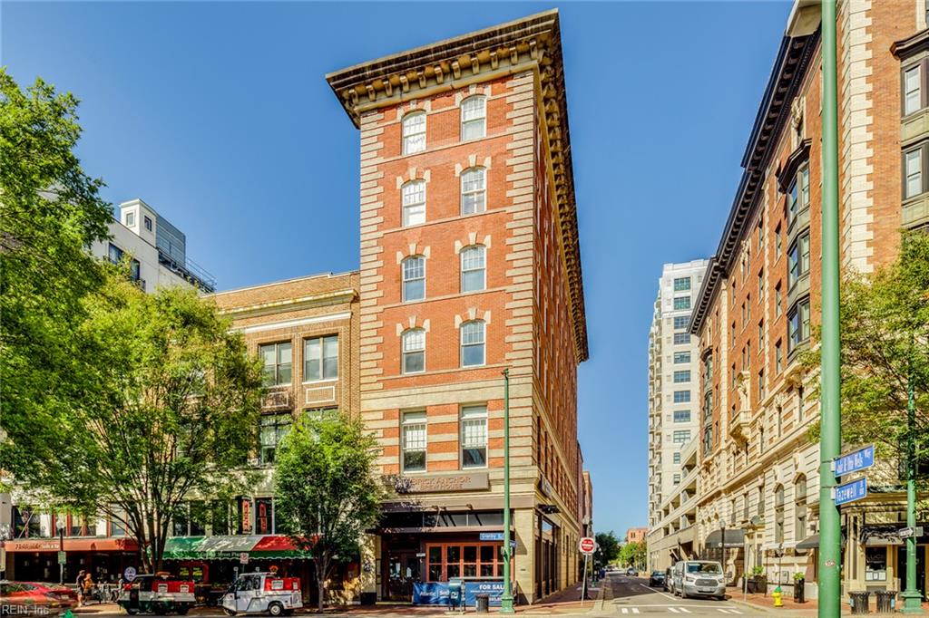 241 Granby St Property Photo 1