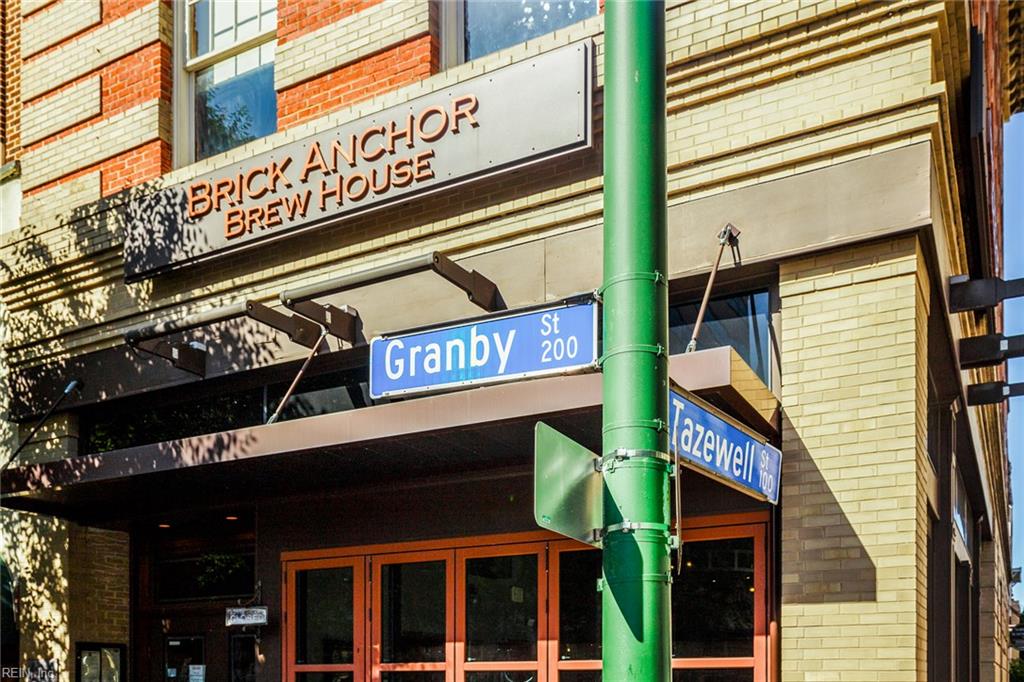 241 Granby St Property Photo 4