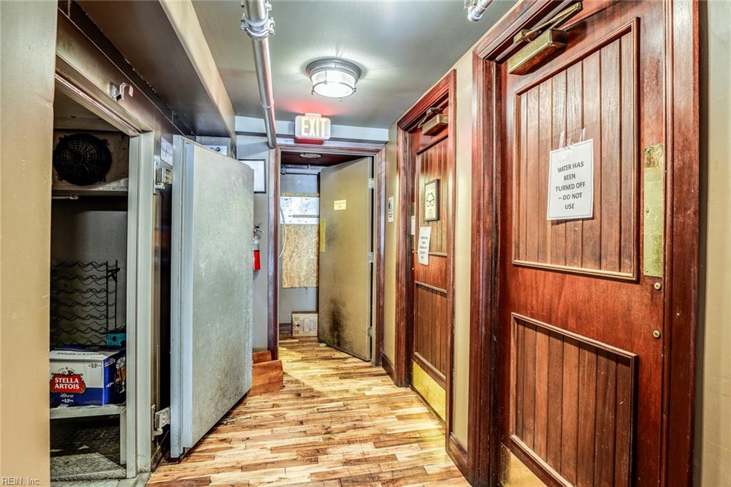 241 Granby St Property Photo 18
