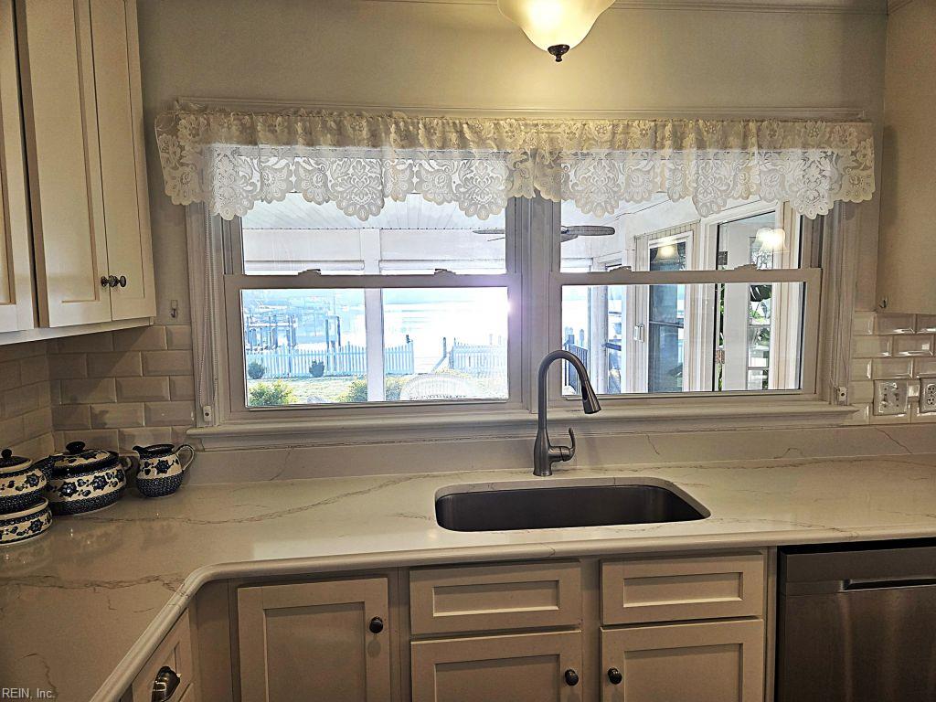 2 Canal Dr Property Photo 16