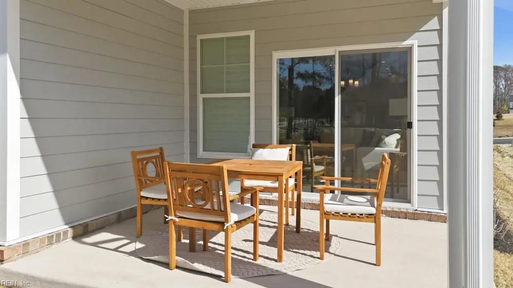 105 Wax Myrtle Dr Property Photo 32