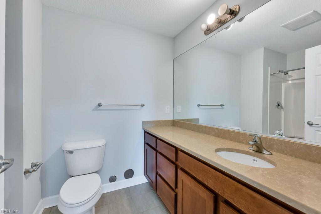 1016 Thoroughgood Way Property Photo 21