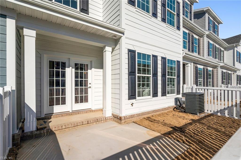 2019 Guava Ln Property Photo 6