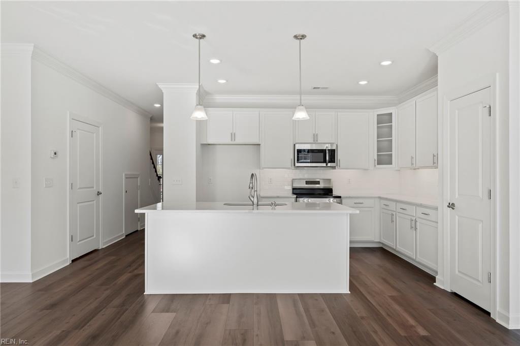 2019 Guava Ln Property Photo 12