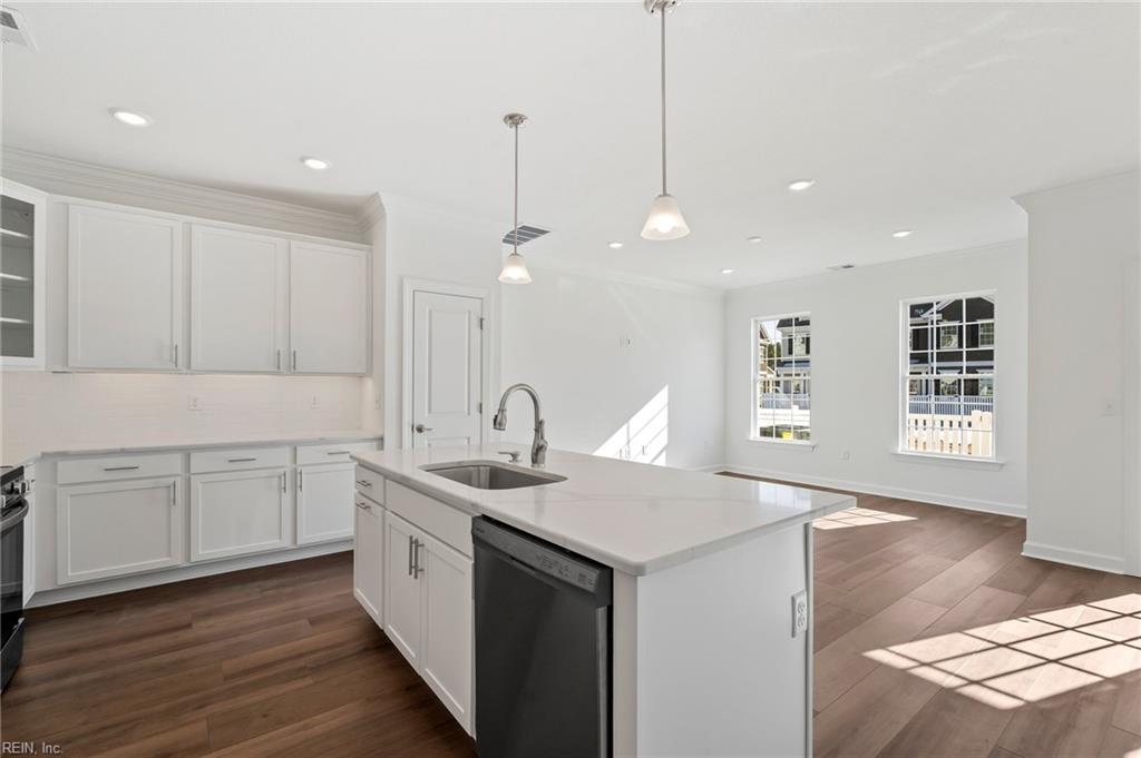 2019 Guava Ln Property Photo 13