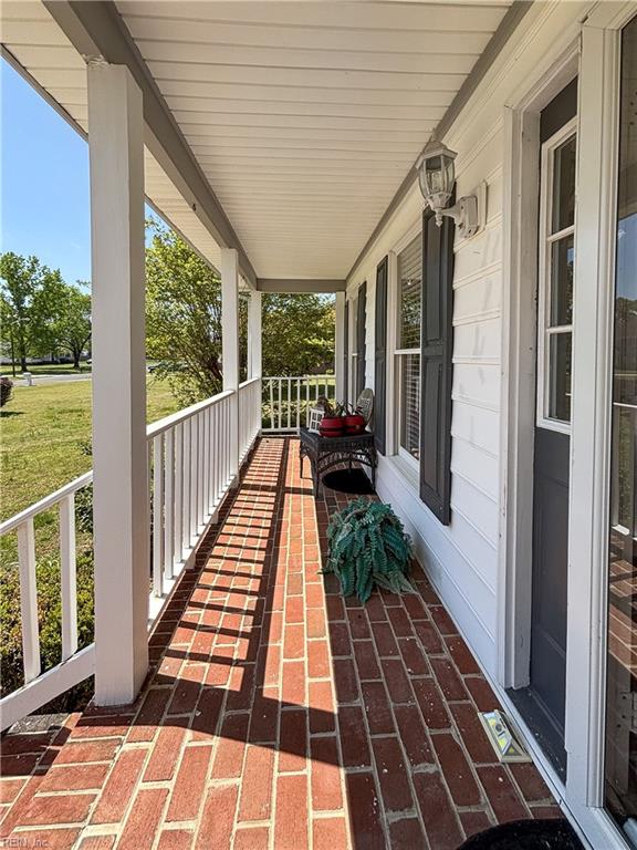 507 Vaughans Ln Property Photo 4