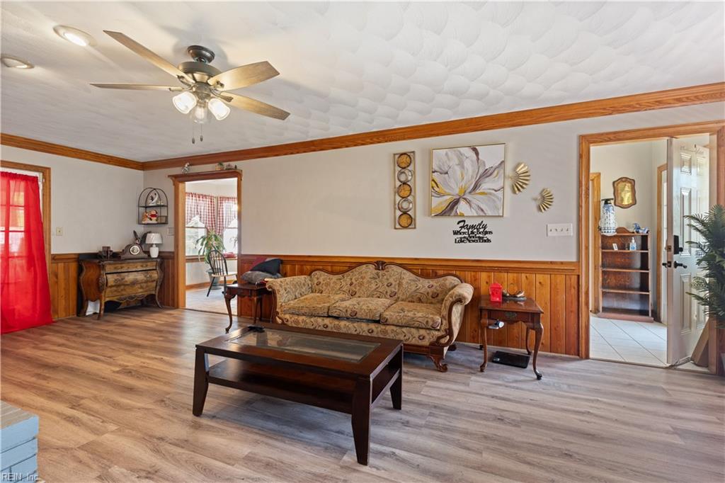 507 Vaughans Ln Property Photo 8