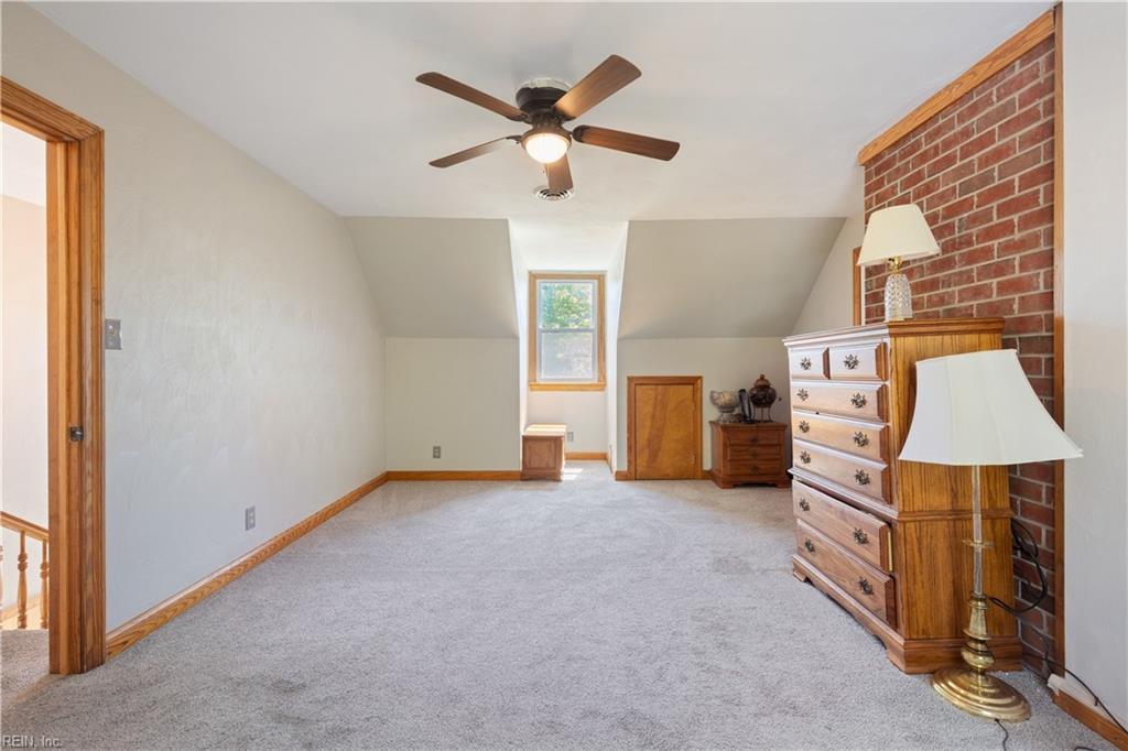 507 Vaughans Ln Property Photo 23