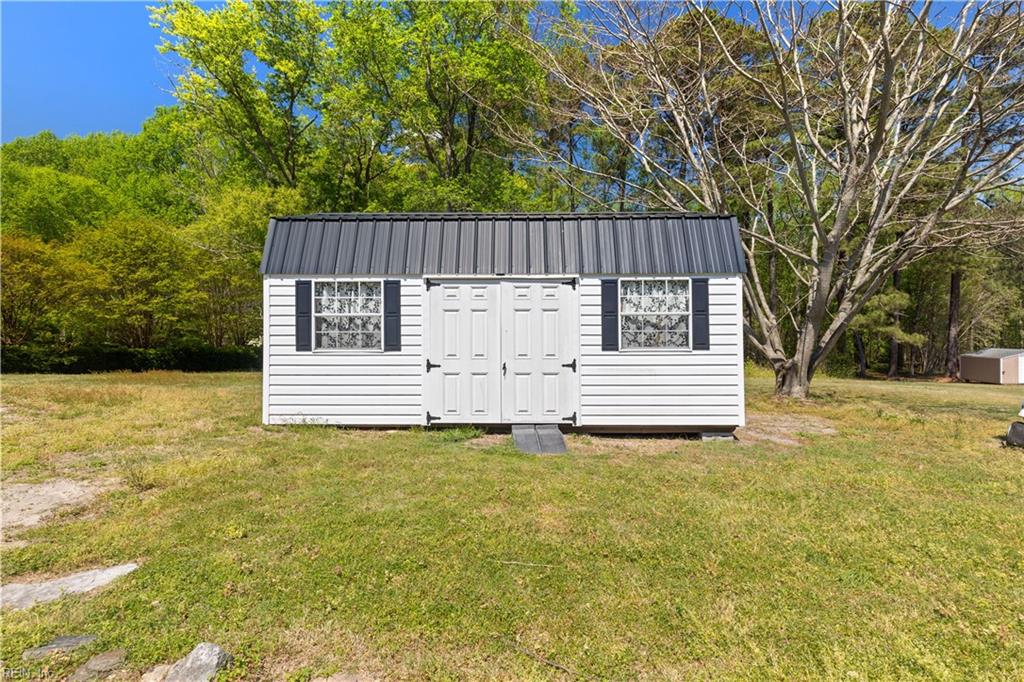 507 Vaughans Ln Property Photo 36