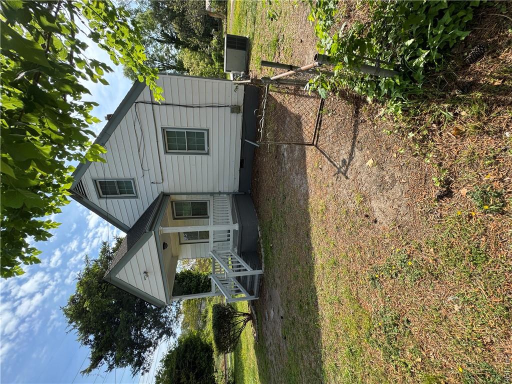3647 Mississippi Ave Property Photo 3