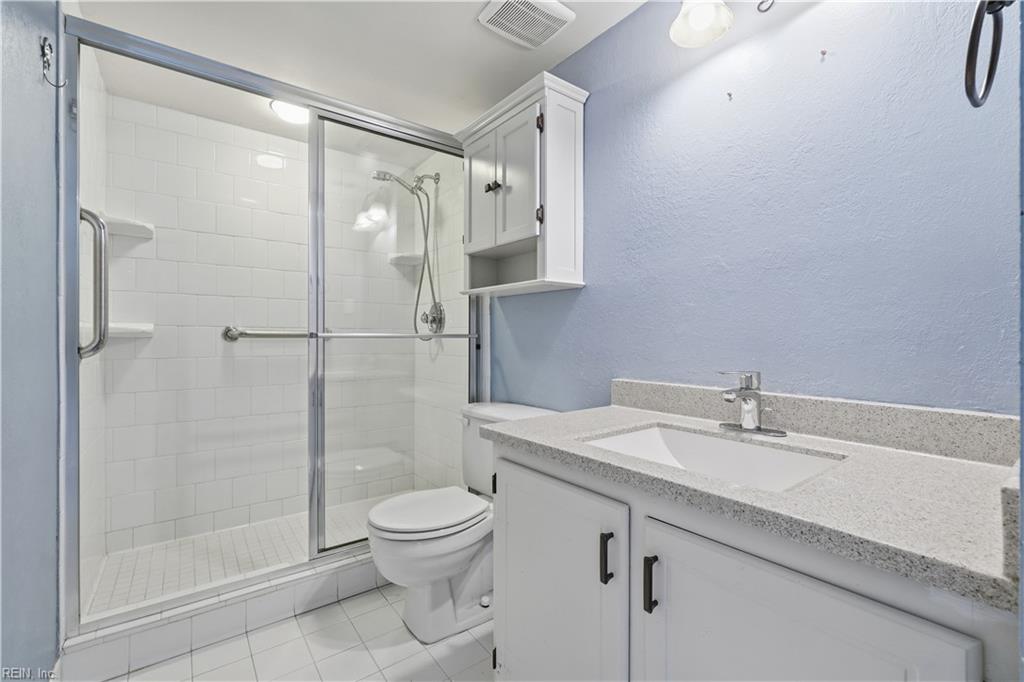 100 E Ocean View Ave Property Photo 18
