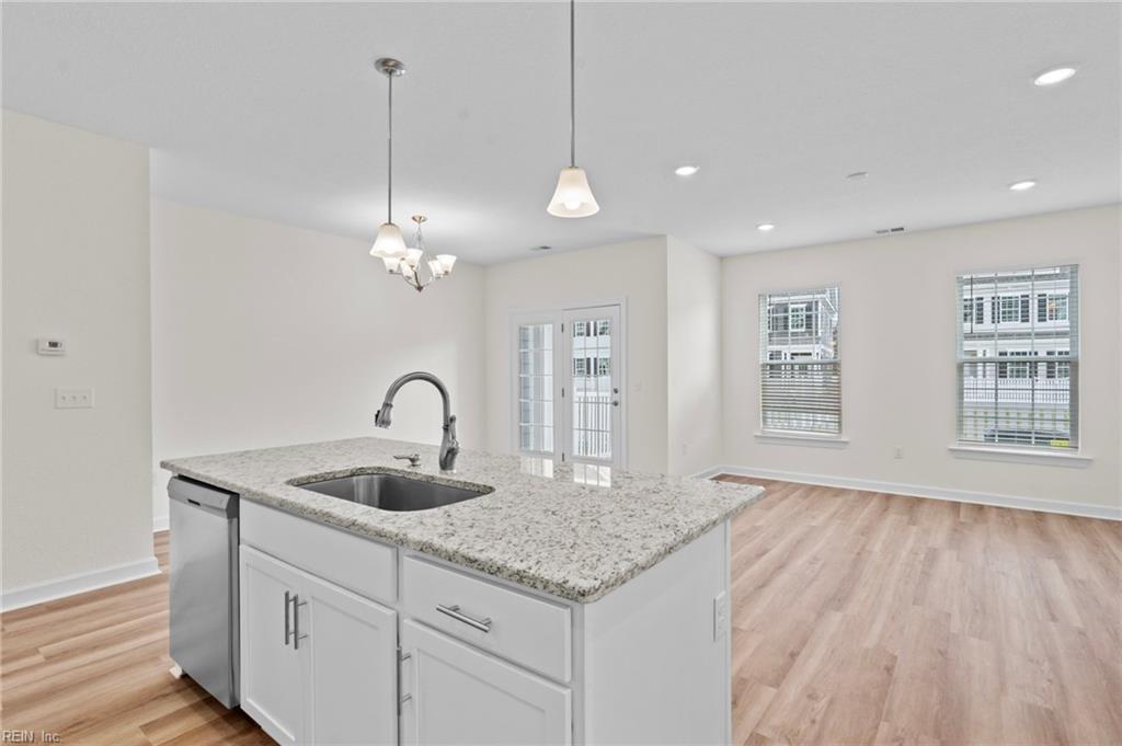 4908 Apricot Way Property Photo 14