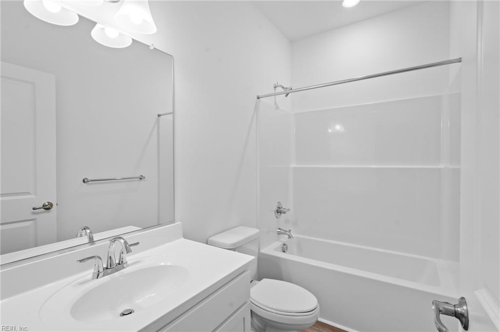 4908 Apricot Way Property Photo 16