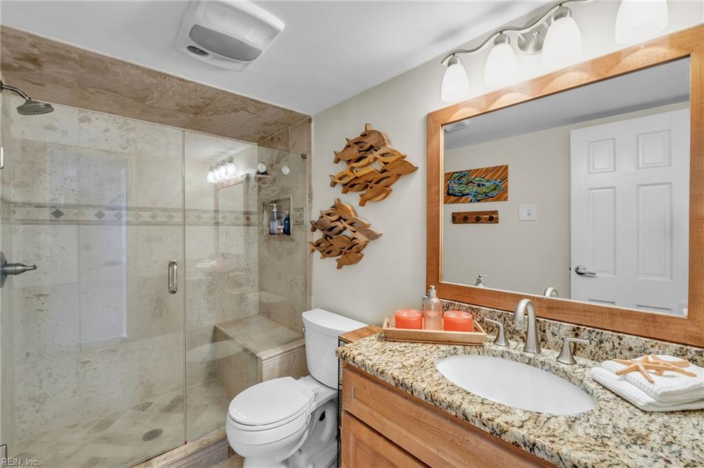 3558 Shore Dr Property Photo 13