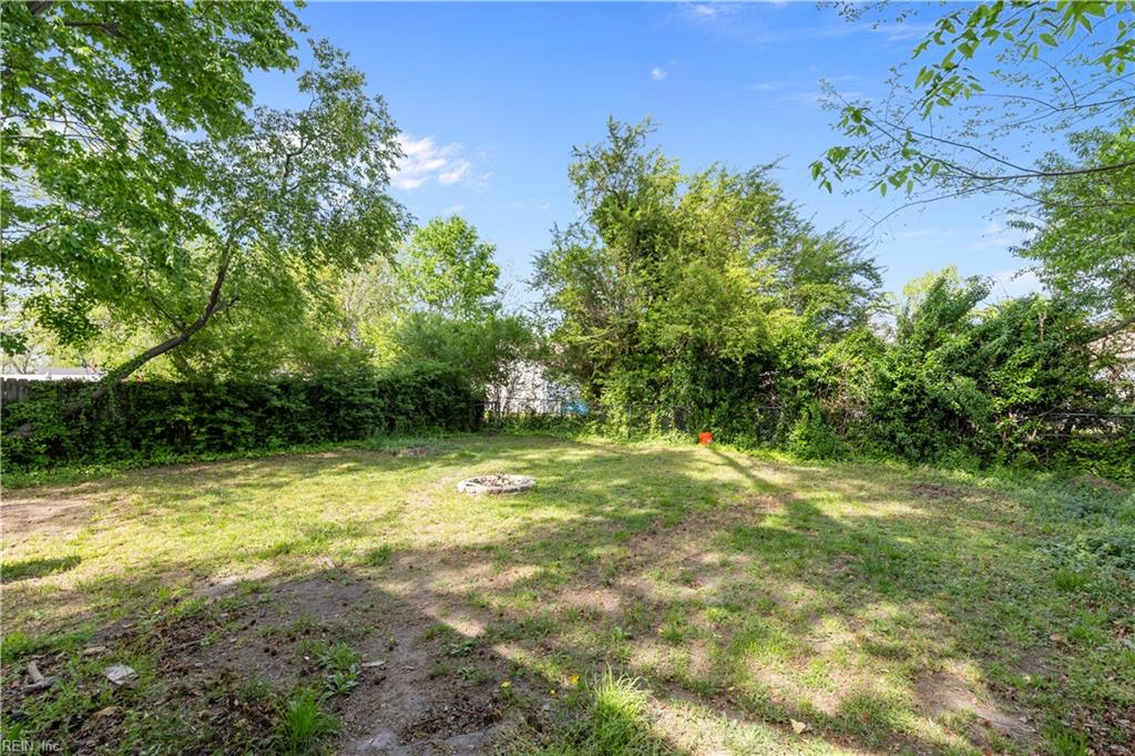 2420 Wyoming Ave Property Photo 13