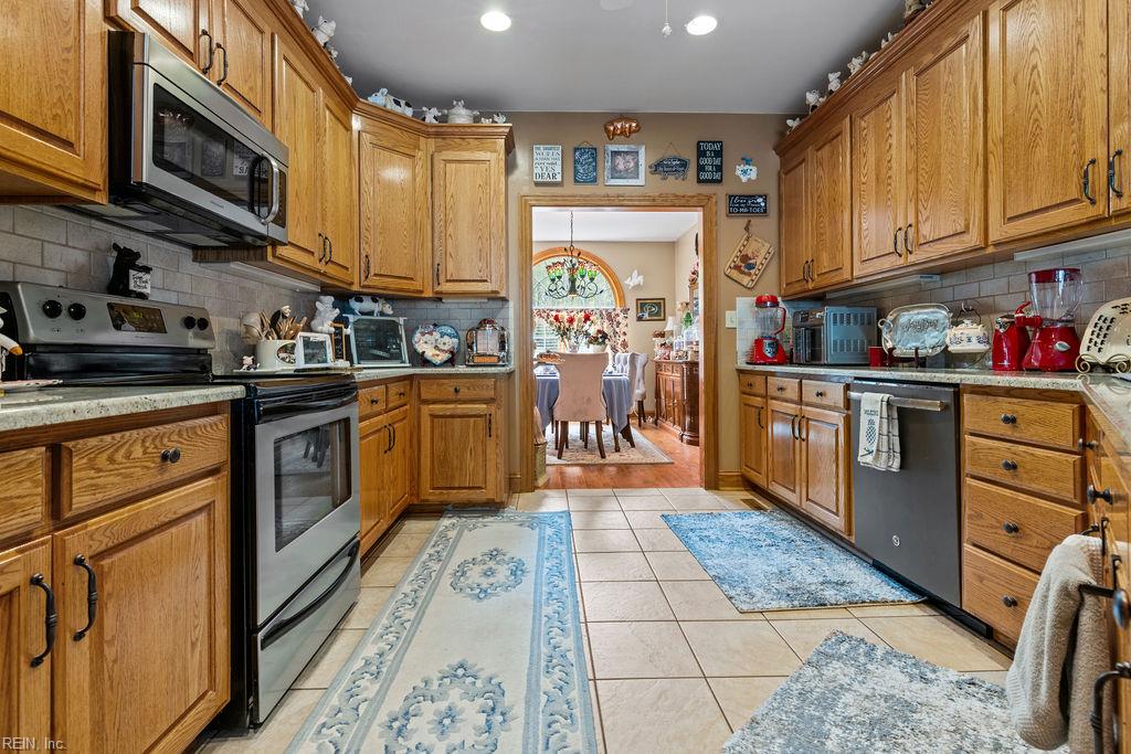 18212 Darden Scout Rd Property Photo 6
