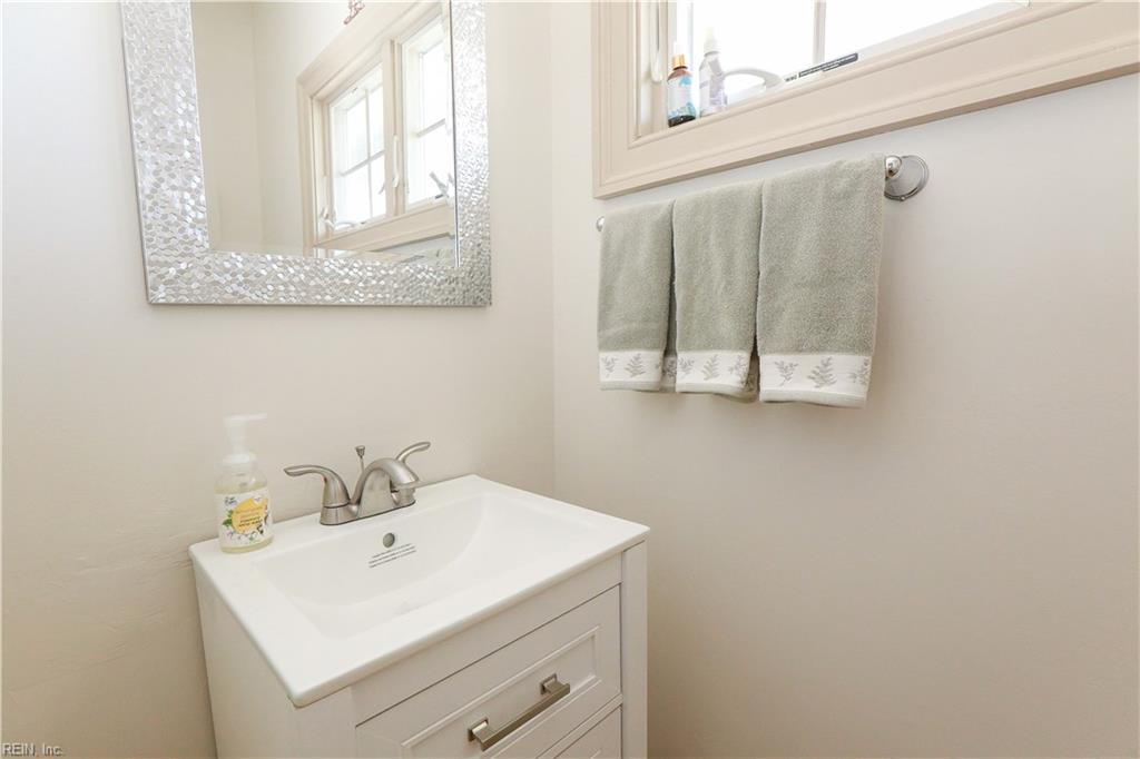 7 Channel Ln Property Photo 20
