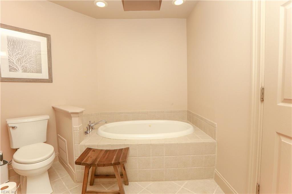 7 Channel Ln Property Photo 30