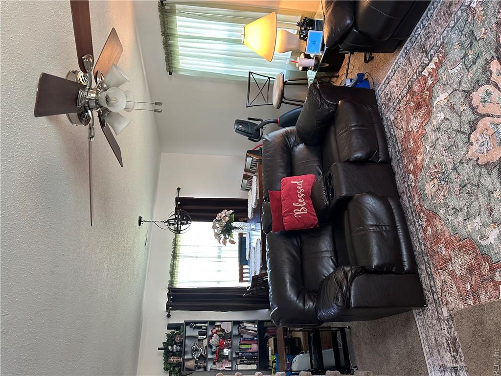 811 Resource Dr Property Photo 8