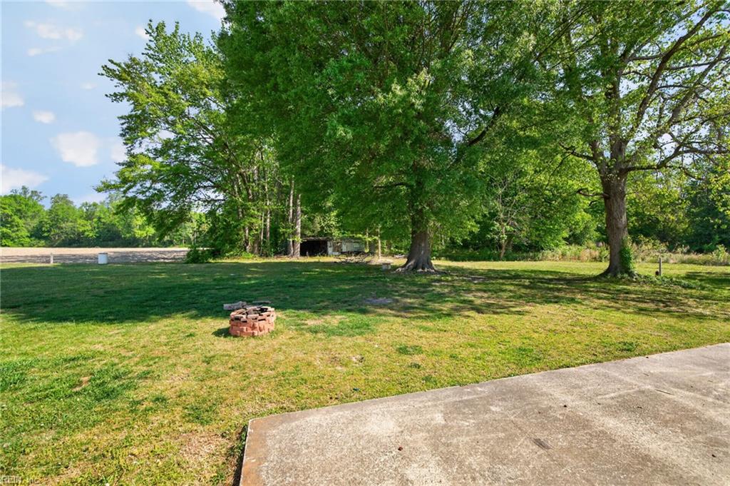 204 Country Club Rd Property Photo 23