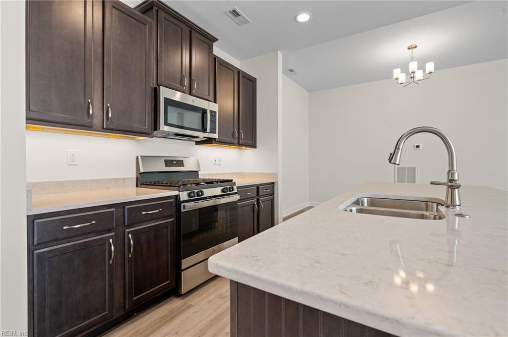 2400 Venture Way Property Photo 1