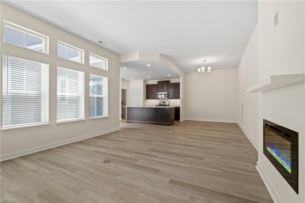 2400 Venture Way Property Photo 4