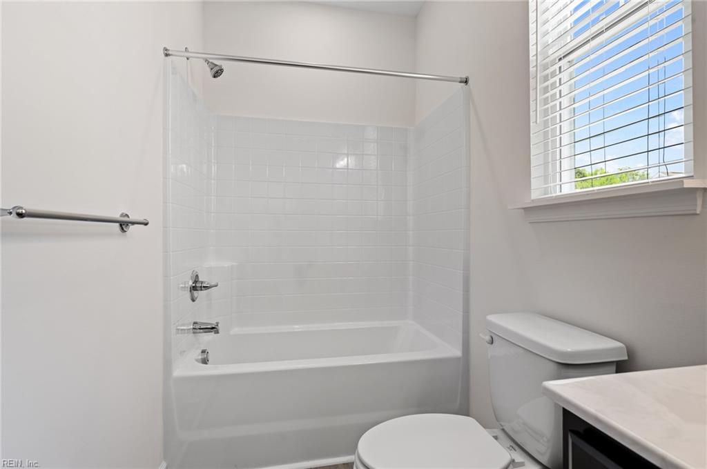 2400 Venture Way Property Photo 18