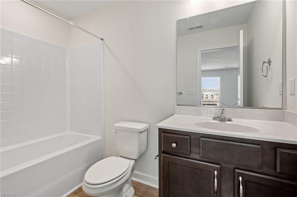 2400 Venture Way Property Photo 21