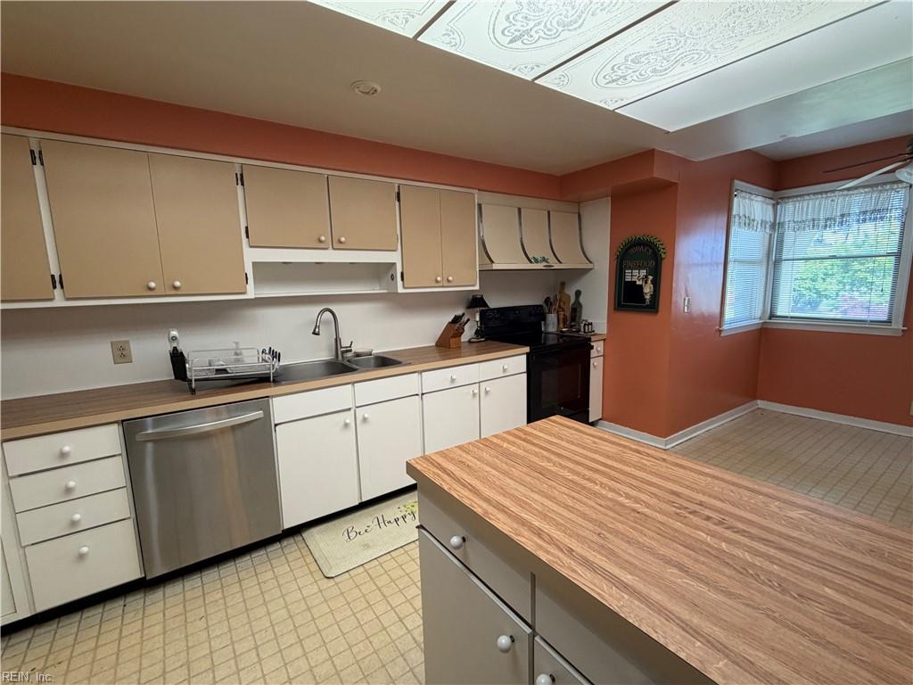3328 Eagle Nest Pt Property Photo 9