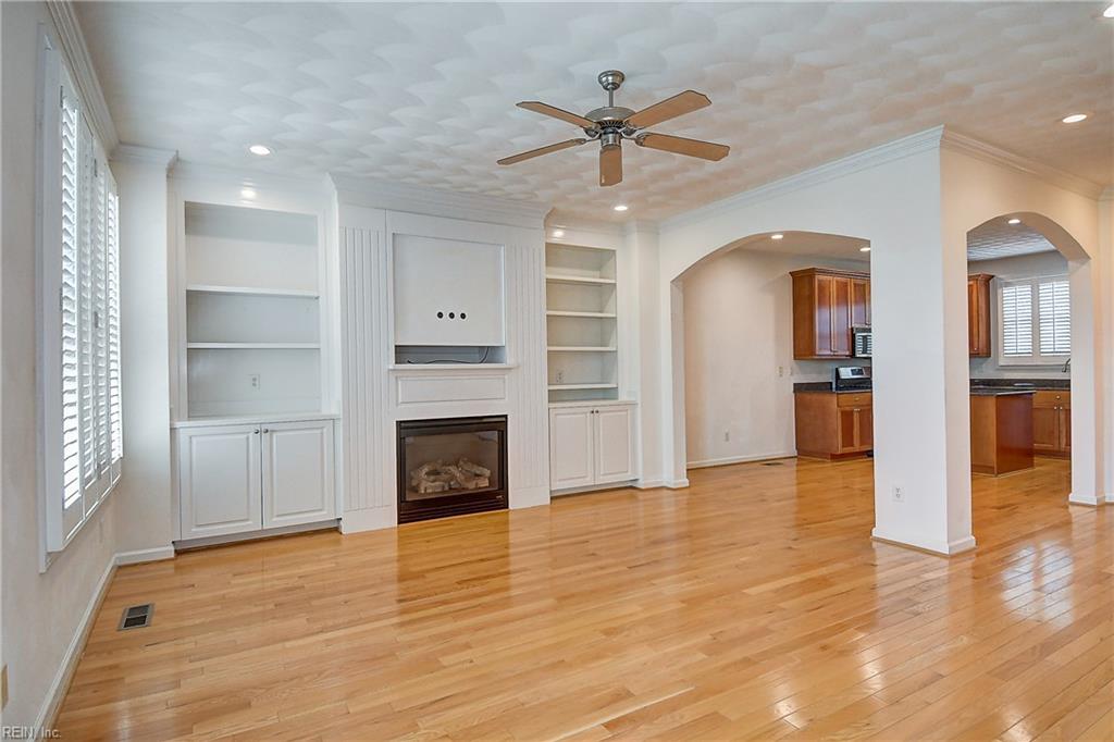 3725 Avilla Ct Property Photo 2