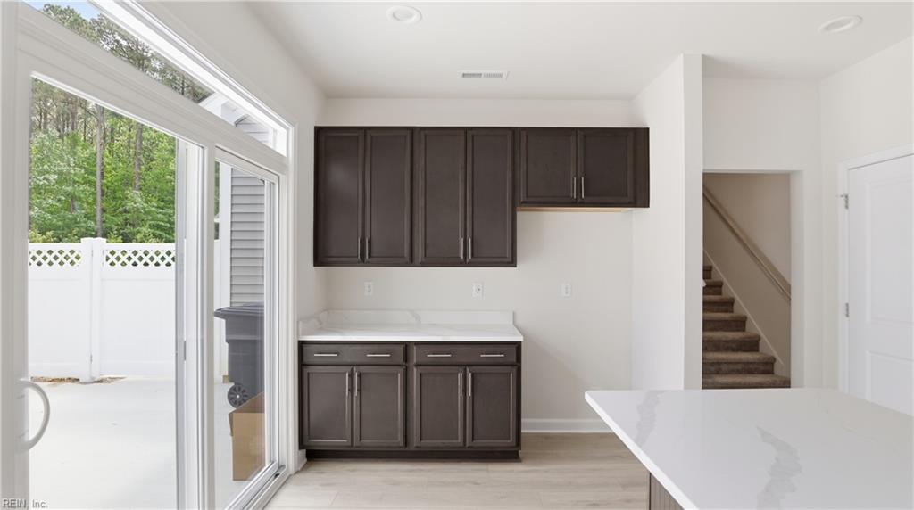 2400 Venture Way Property Photo 23