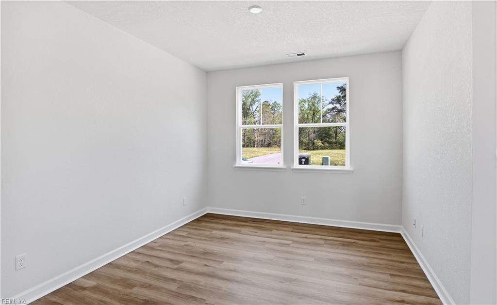 1301 Regal Rd Property Photo 6
