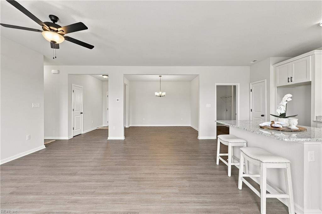 208 Halifax Ct Property Photo 8