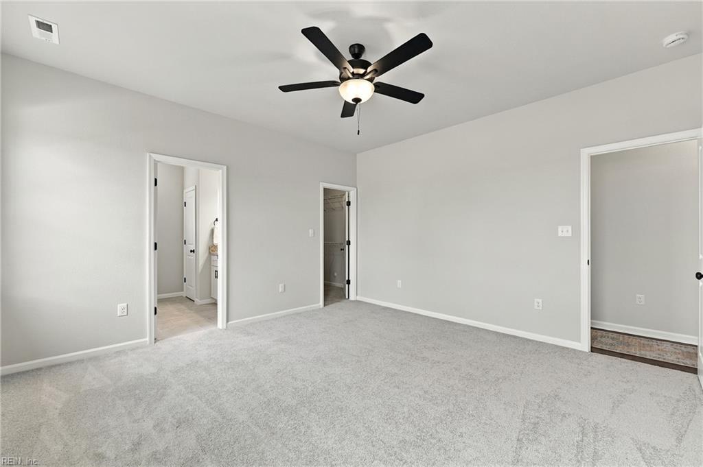 208 Halifax Ct Property Photo 25